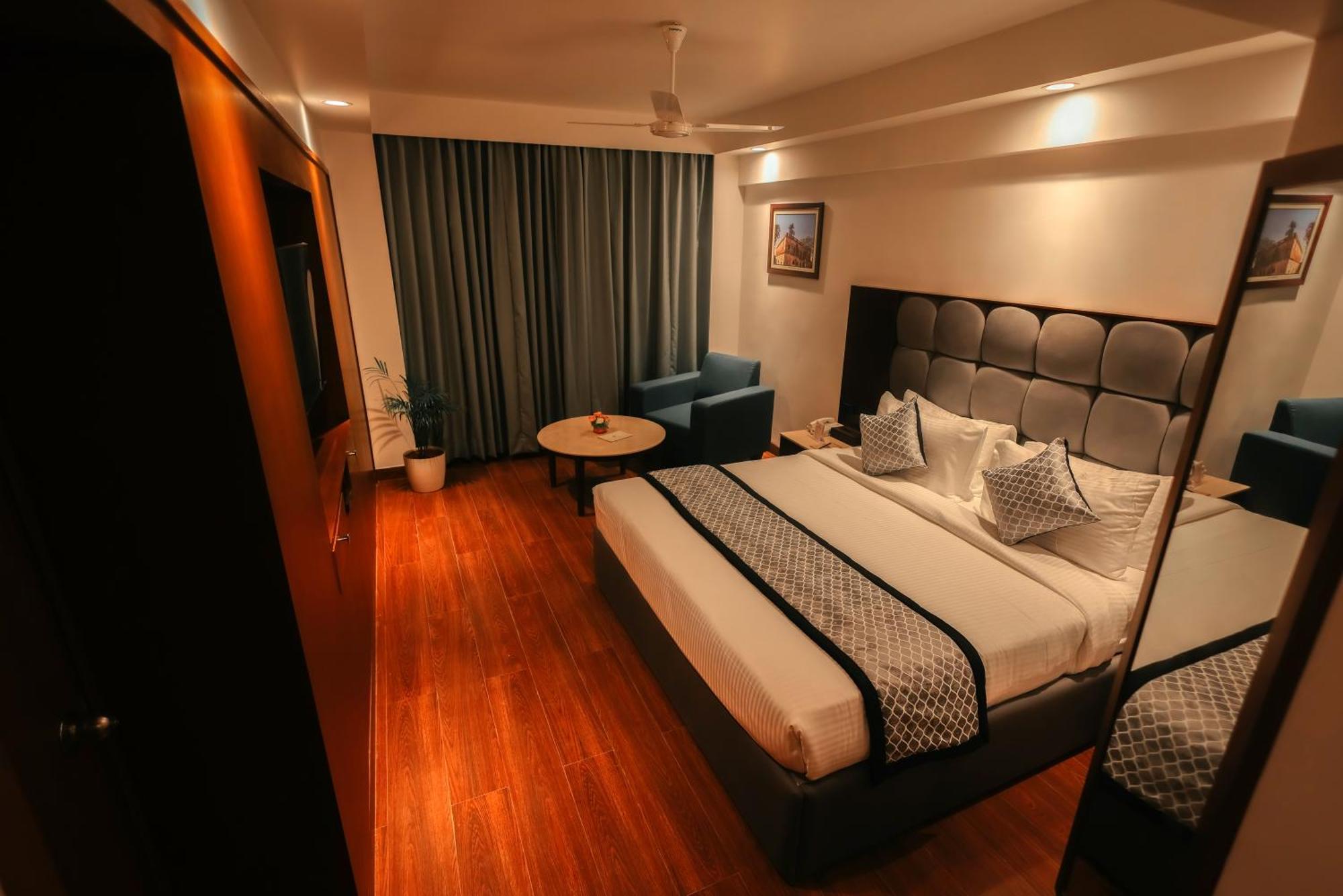 Ramee Guestline होटल Tirupati