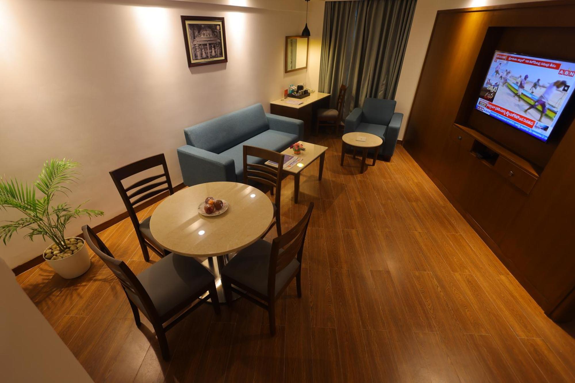 होटल Ramee Guestline 3*