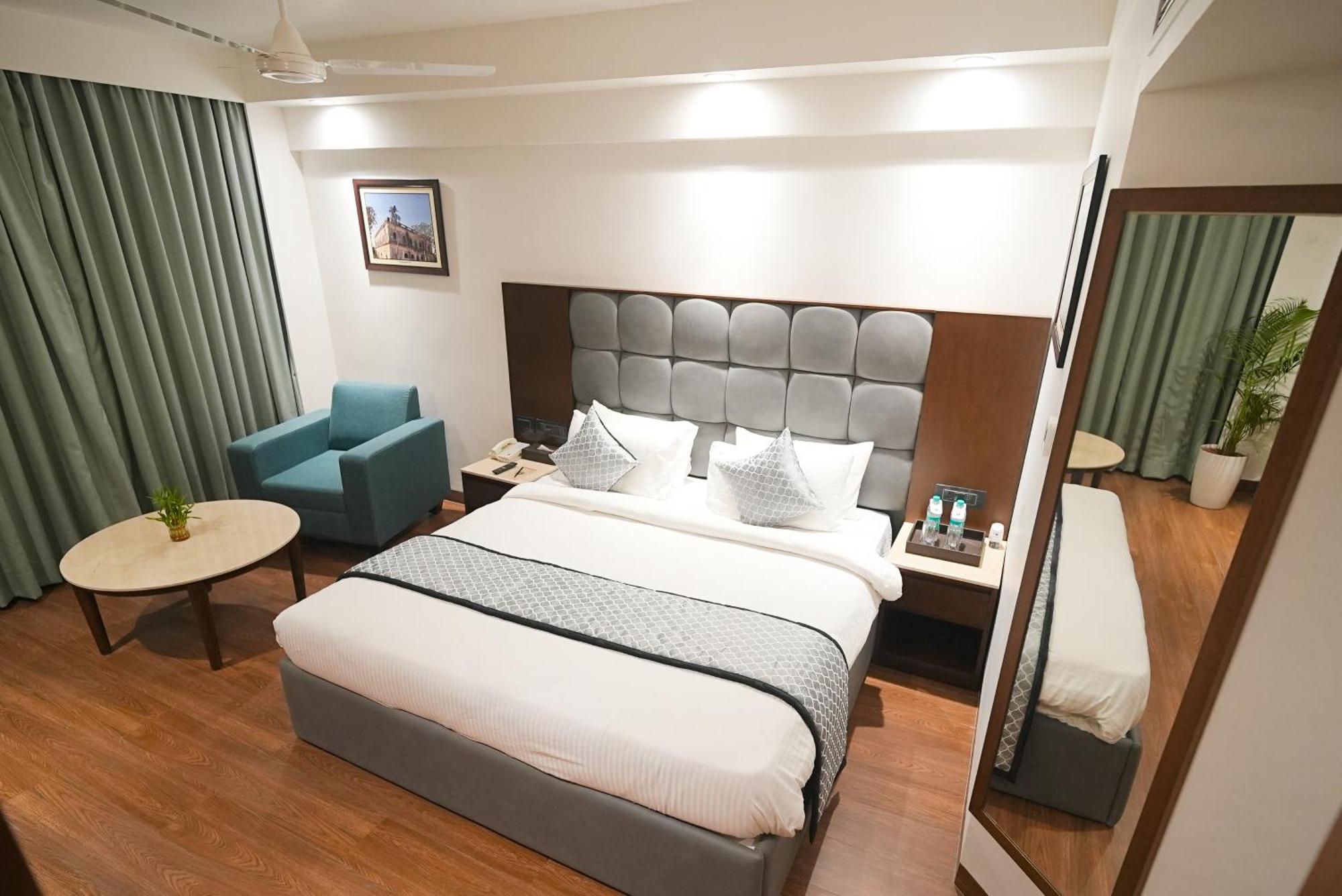 Ramee Guestline 3*